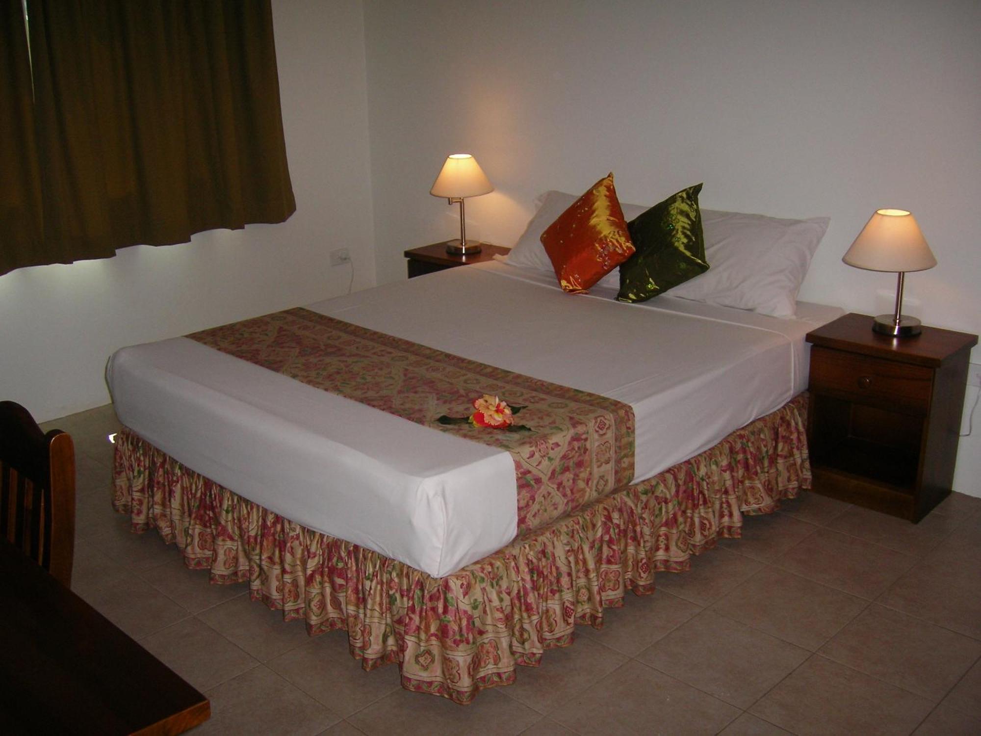 Hexagon International Hotel, Villas & Spa Nadi Buitenkant foto