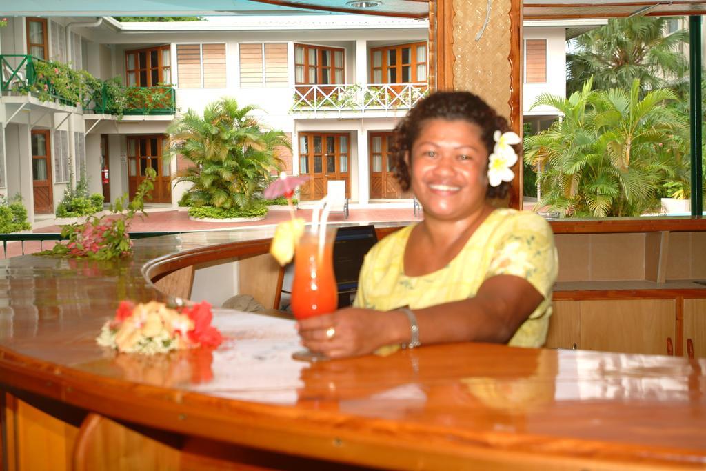 Hexagon International Hotel, Villas & Spa Nadi Buitenkant foto