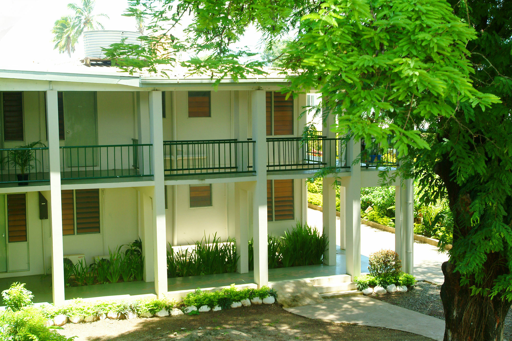 Hexagon International Hotel, Villas & Spa Nadi Buitenkant foto