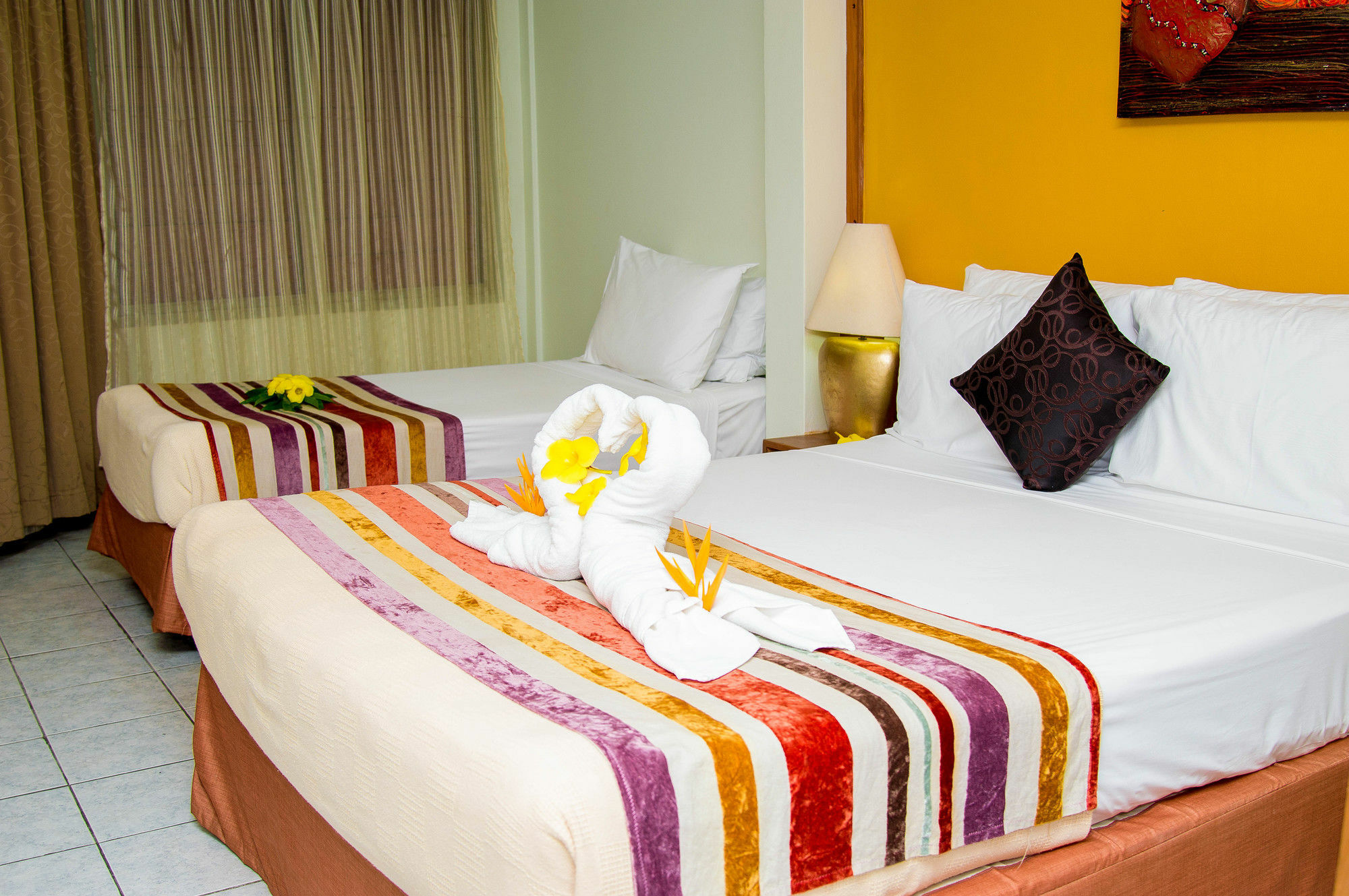 Hexagon International Hotel, Villas & Spa Nadi Buitenkant foto